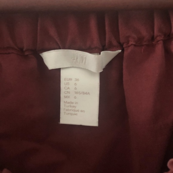 H&M off the shoulder top S - Picture 3 of 3